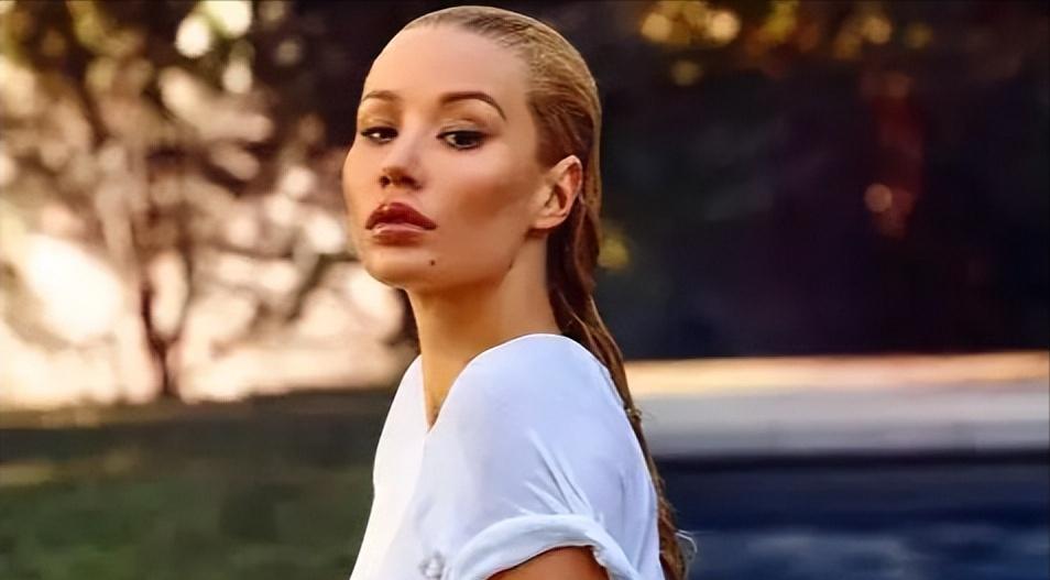 为什么都很讨厌网红脸,是不是所有人都不喜欢脸红