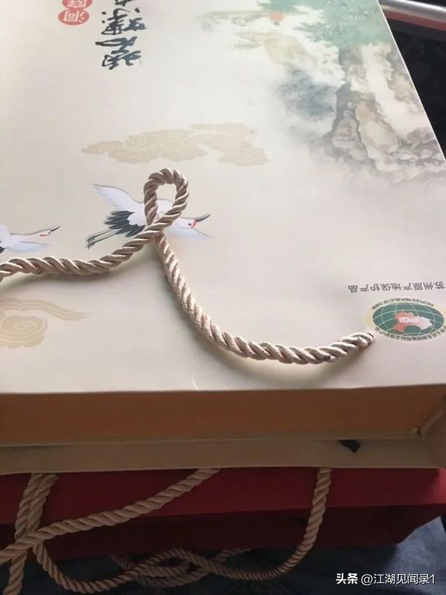 给老师送礼高情商话术模板,送礼的话术正确错误