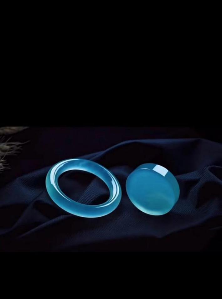 标准天空蓝翡翠,顶级翡翠天空蓝