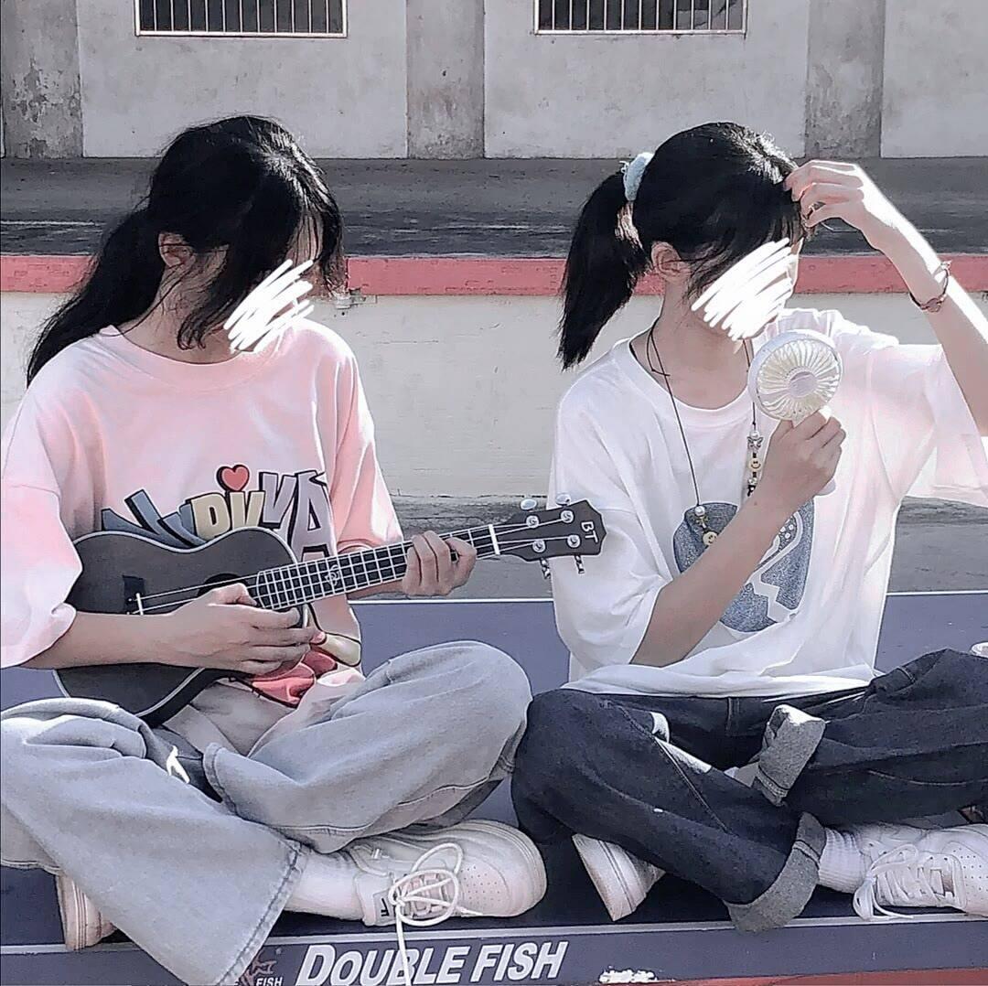 推荐神仙高质量闺蜜ins风格头像,闺蜜头像ins高级质感一人一张