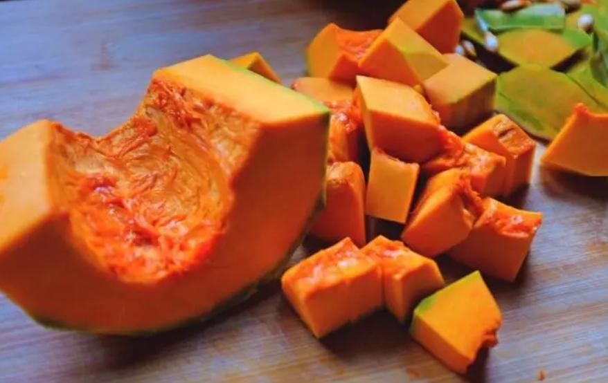 排便不顺吃香蕉还是黄瓜比较好,有助于排便的水果蔬菜