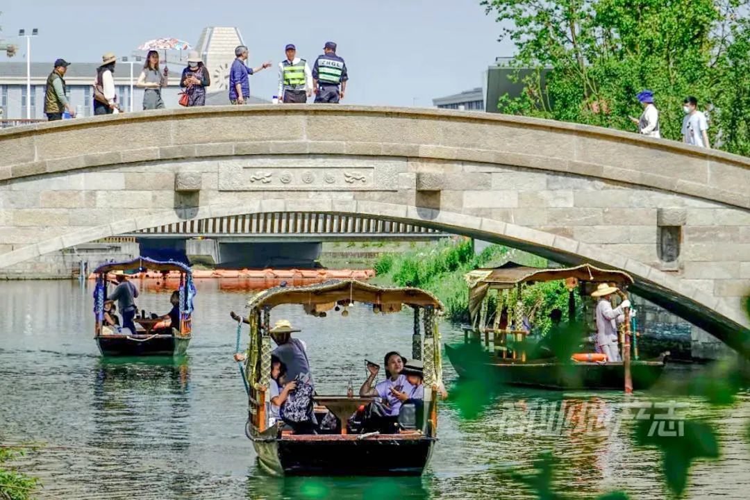 CRR百图斩｜公园里的新天地：上海蟠龙天地