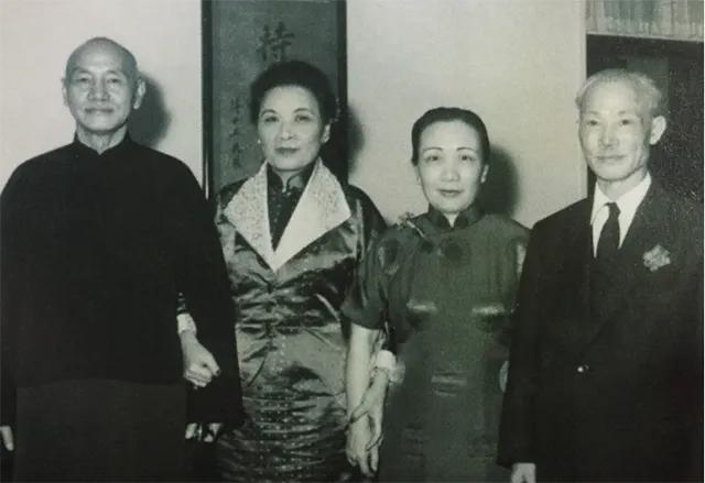 “四再”教育法：一名*官高**六个子女全部留学，且有四名博士的秘诀