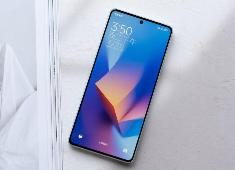 跑分33万轻薄机身再降100,32万跑分128gb5000mah仅1798