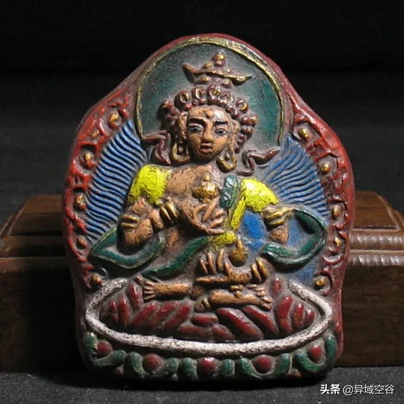 藏传佛教唐卡艺术大全,藏传佛教唐卡艺术陈列图文