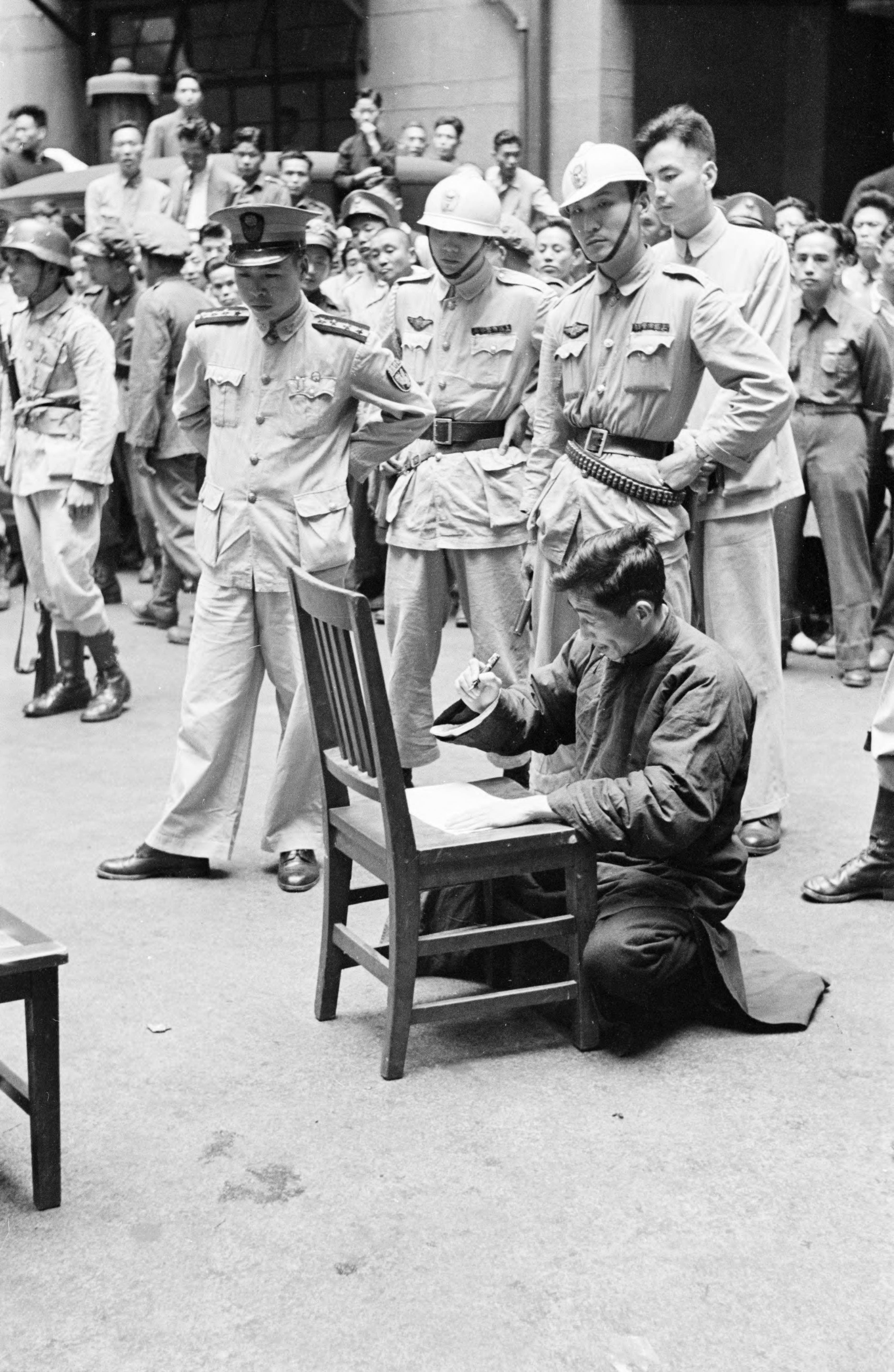 上海枪决死刑犯真实纪实片,1996上海枪决死刑犯