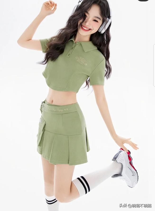 适合矮个子穿的裙子显白,五五分的小个子穿什么裙好看