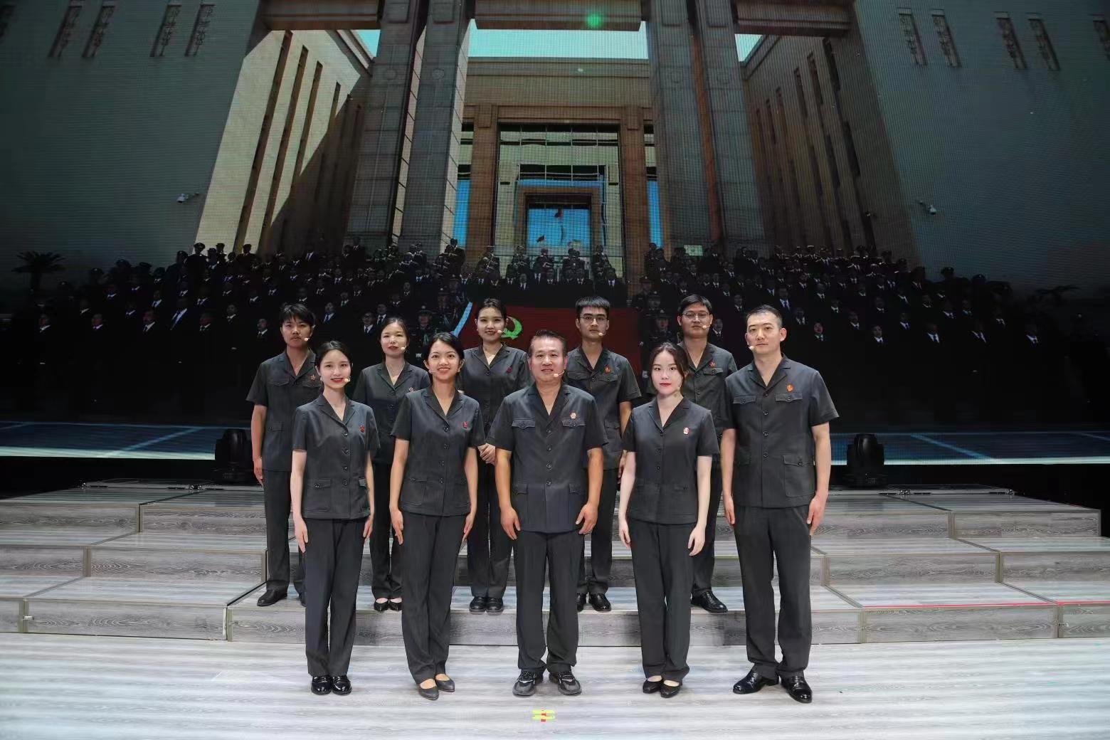 新春奋斗正当时撸起袖子加油干,奋斗正当时聚力谱新篇