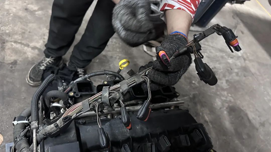 大众100万左右的车辉腾,重庆二手辉腾全面翻新修复