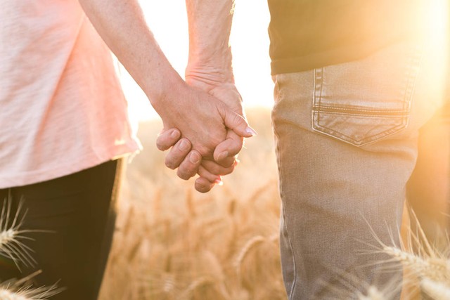 高情商女人对付男人不回信息,高情商女人怎么面对冷落自己男人