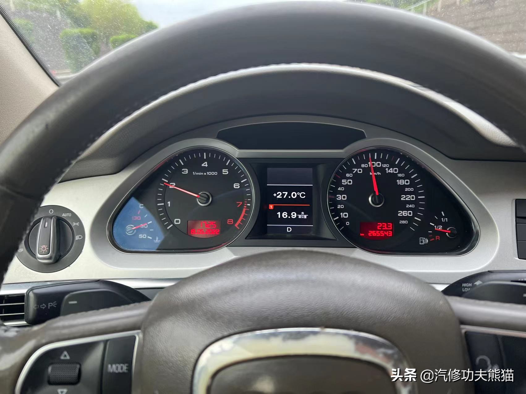 奥迪a6五百块钱,奥迪a65000公里烧一升机油维修