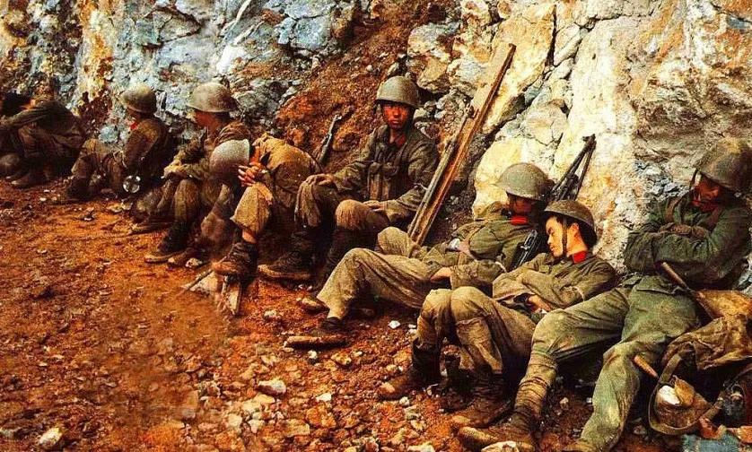 7发*弹子**，6天5夜，遗体被越军浇筑在水泥中