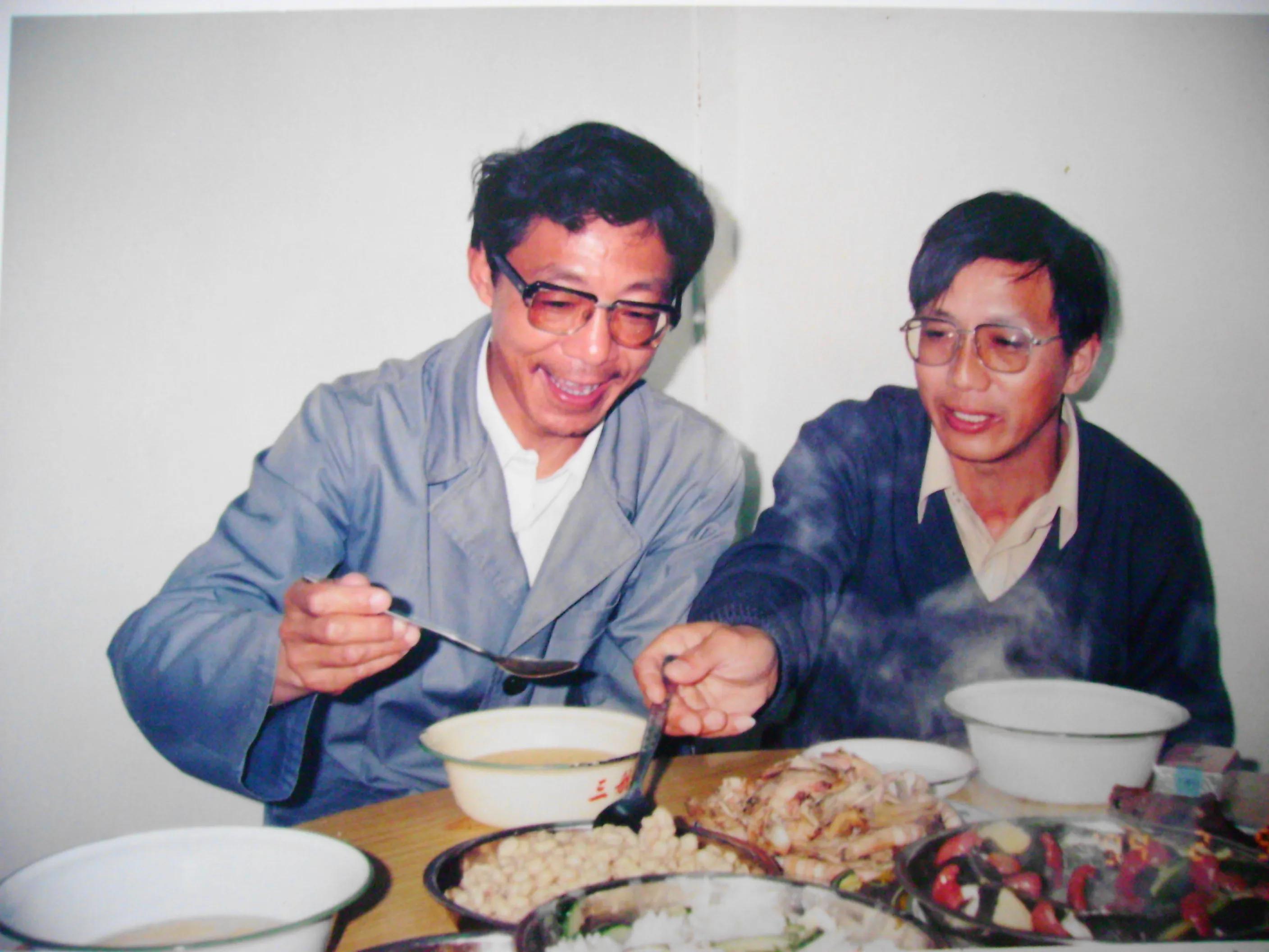 跨境小商品批发进货渠道,跨境副食品