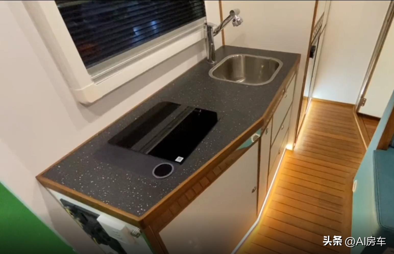 东风猛士游侠m50四驱越野房车价格,东风猛士游侠m50硬升顶越野房车