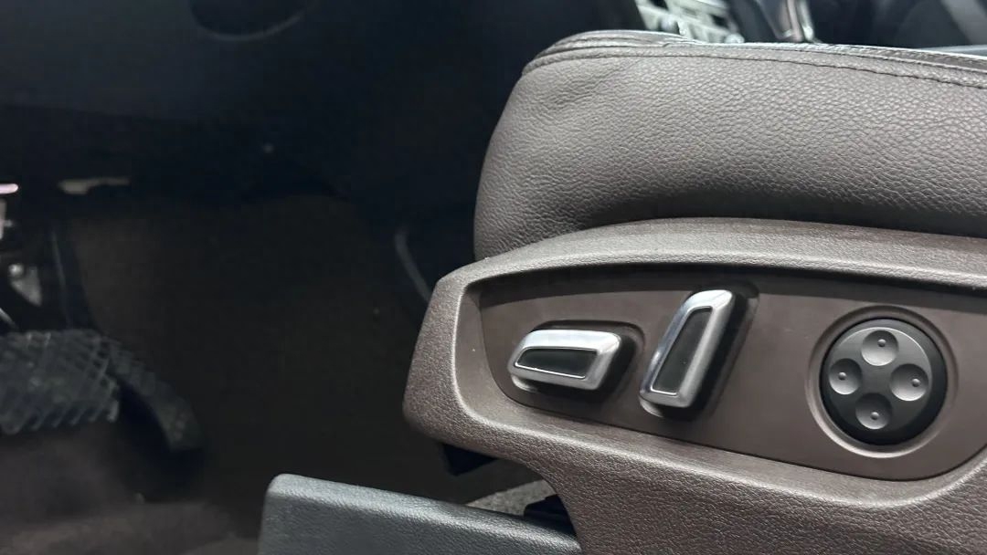 江苏13款柴油奥迪q7翻新,大哥买奥迪q7