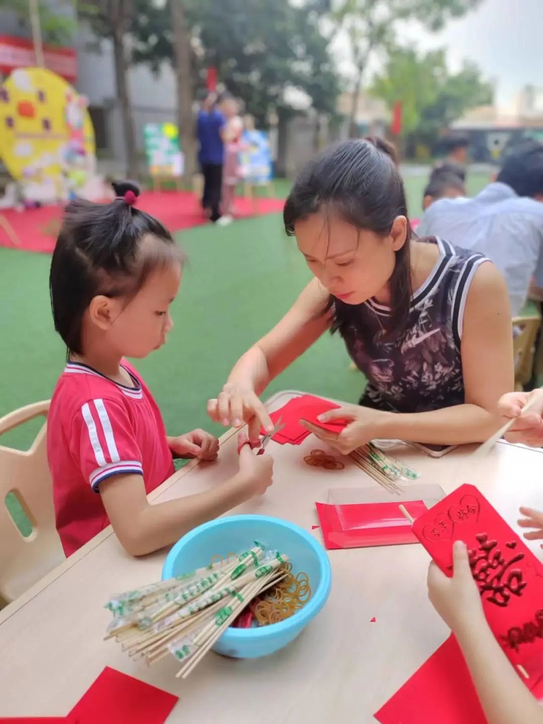 心怀皓月，致敬师恩，百仁幼儿园中秋节教师节双节主题系列活动