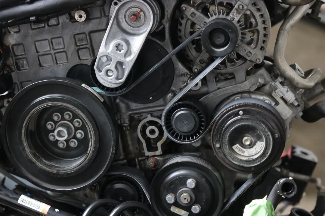 经典老车宝马x5翻新,宝马x5二手车整备翻新费用