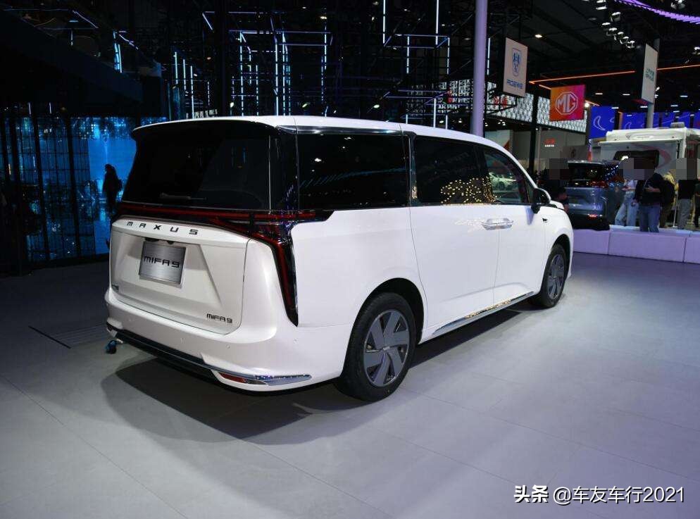 行动不便的人适合坐的车,适合行动不便老人的汽车