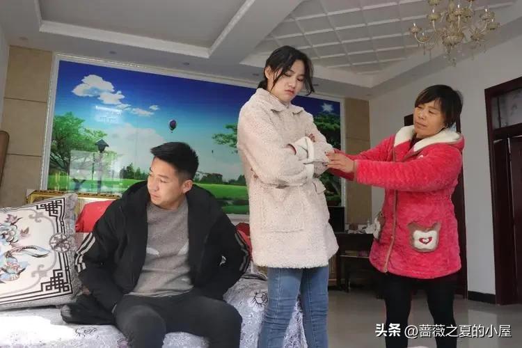 闰二月老婆婆给儿媳妇买鞋,闰二月婆婆给儿媳买四件套