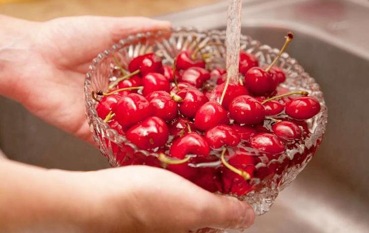 樱桃吃多了会怎样及禁忌,这9种人可不能乱吃樱桃