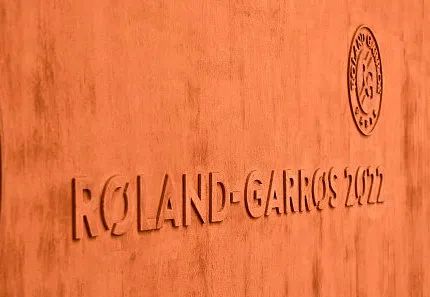 梅总逆转晋级澳网四强,梅总vs西西