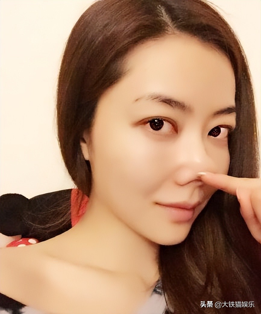 哪个女明星鼻子难看,鼻子最难看的十大女明星