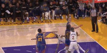 裁判承认误判曼联,施罗德两次技术犯规