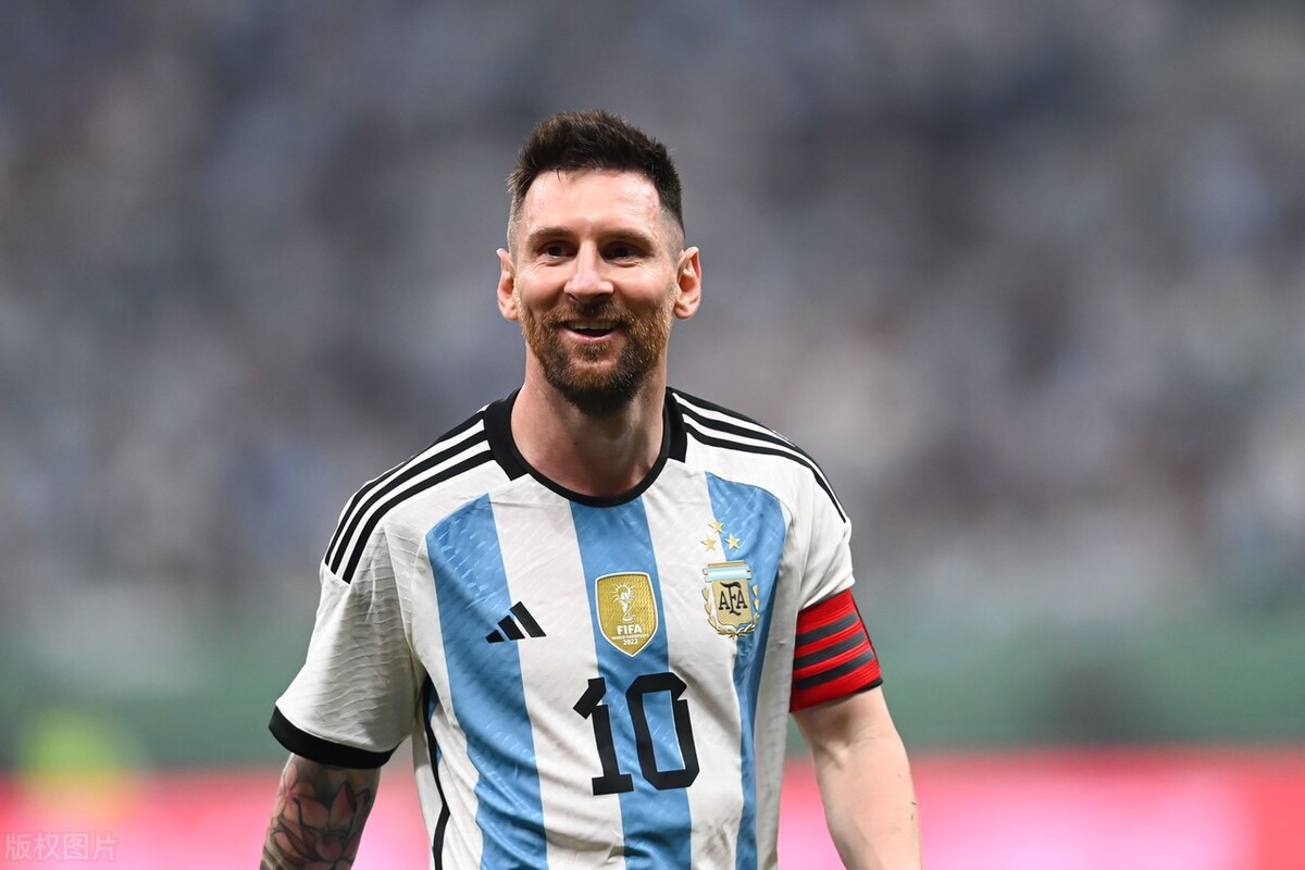 梅西轰动的演出,梅西中国赛高燃时刻