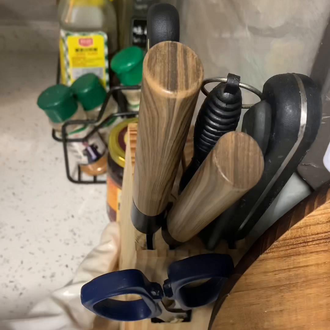 五十多岁阿姨干保洁每月多少钱,保洁阿姨都干什么活