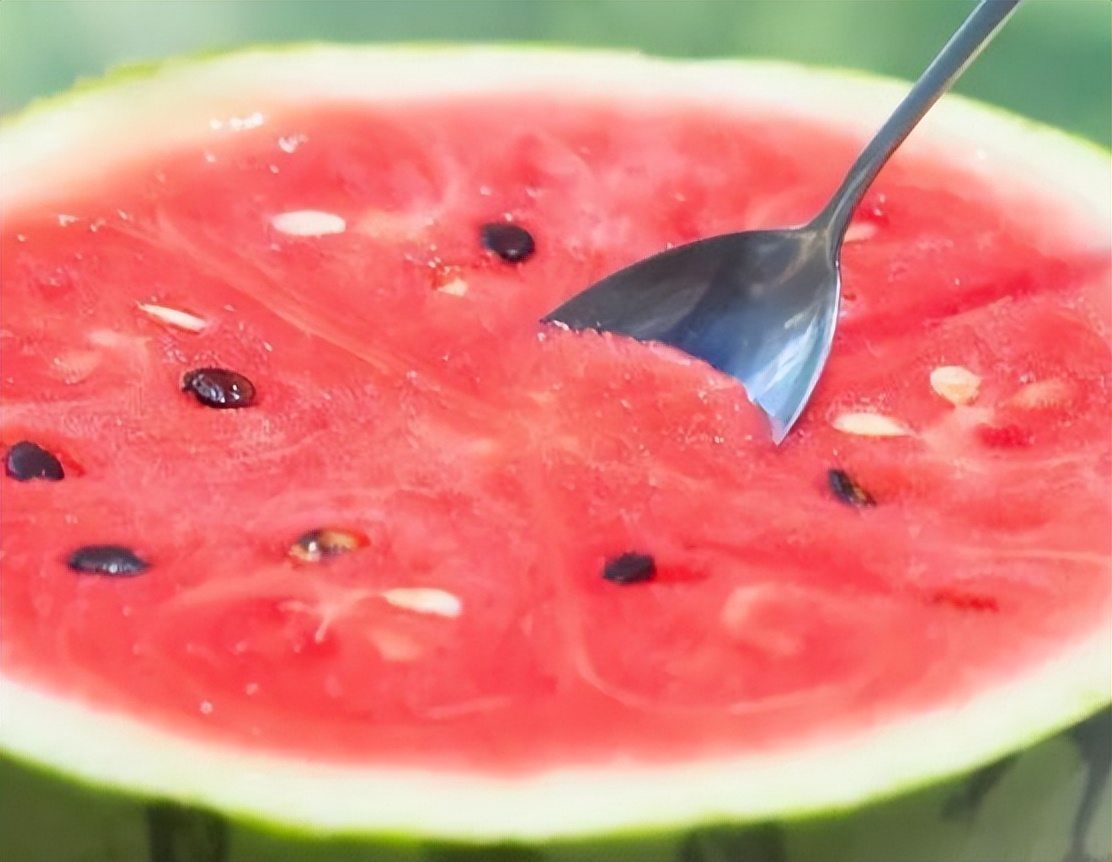 西瓜不可乱吃,西瓜能不能多吃