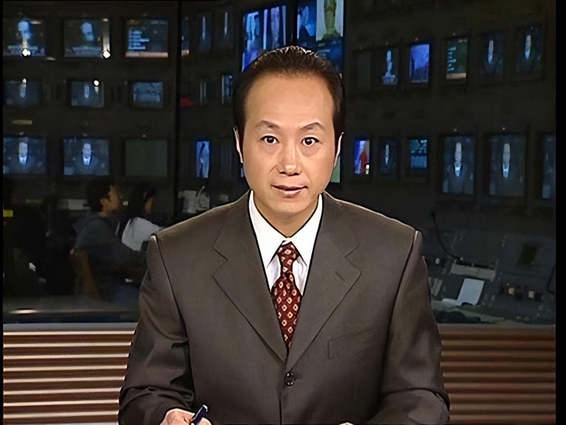 罗京封神播放什么新闻,罗京一战封神12页稿子是什么内容