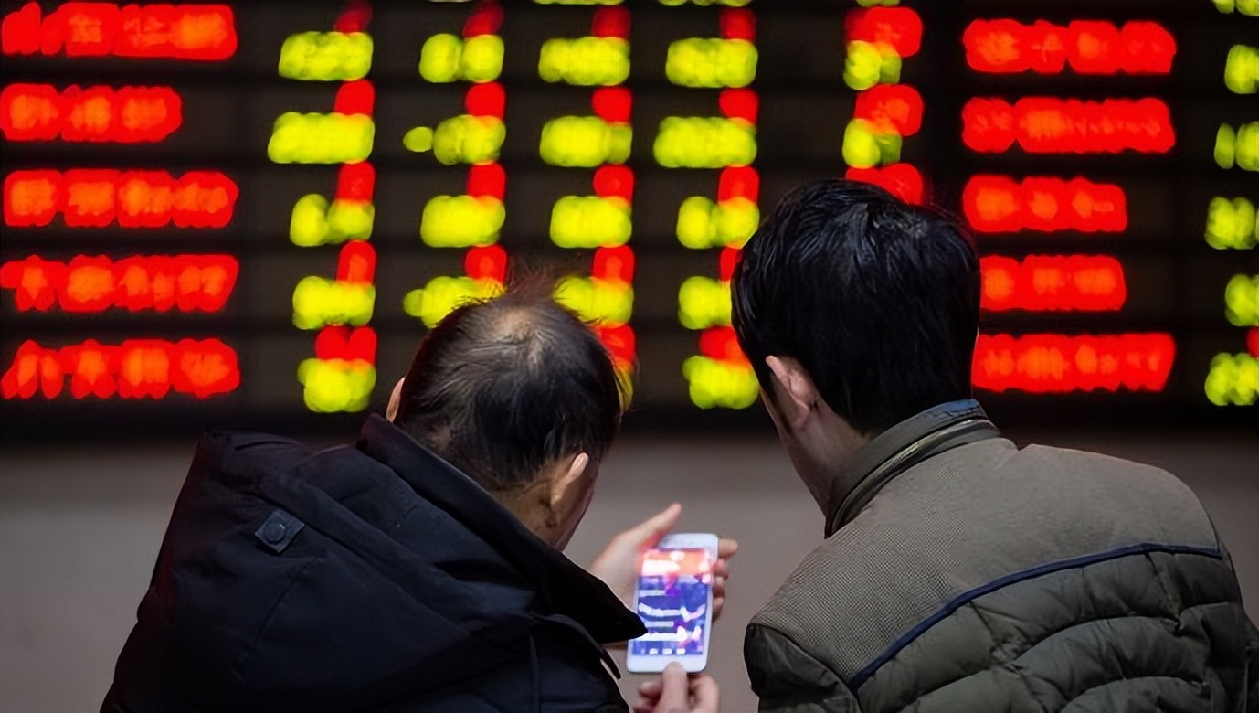 徐立华身价多少个亿,徐立华身家