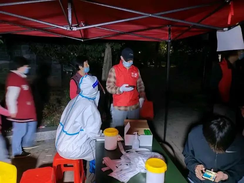 鍑哄緛鎸傚竻,鍑哄緛瑾撹█