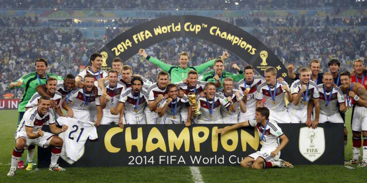 德国足球黄金十年后，为何会有明显衰退？