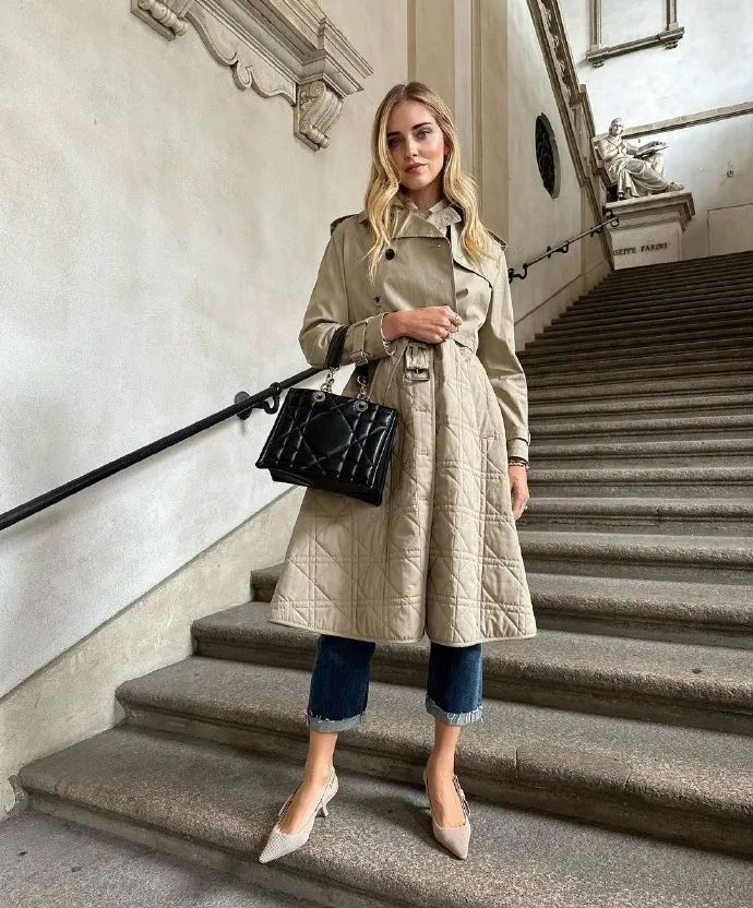 宇宙时尚博主被质疑衣品？！网友吐槽：她的穿搭我真看不懂…