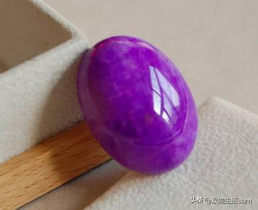 那些冒牌的山寨货,以假乱真的那批国宝丢了吗