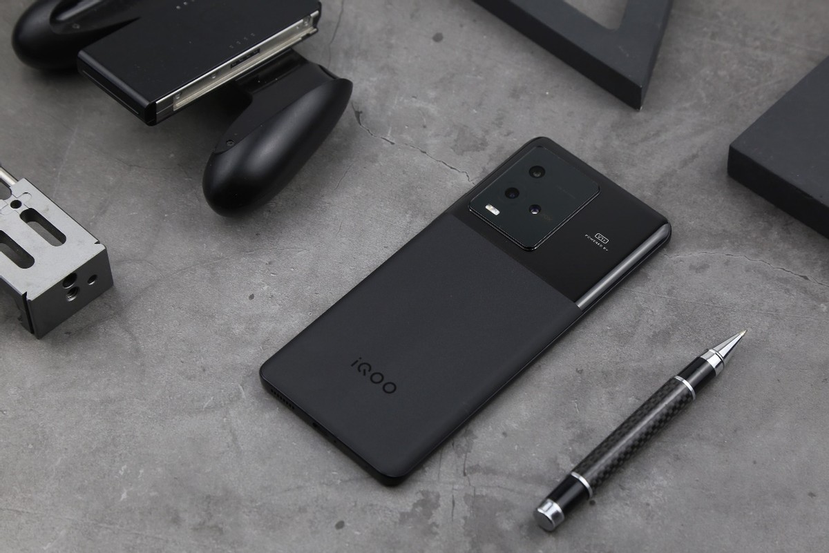 电竞职业选手用的iqoo10pro,iqoo10pro电竞模式