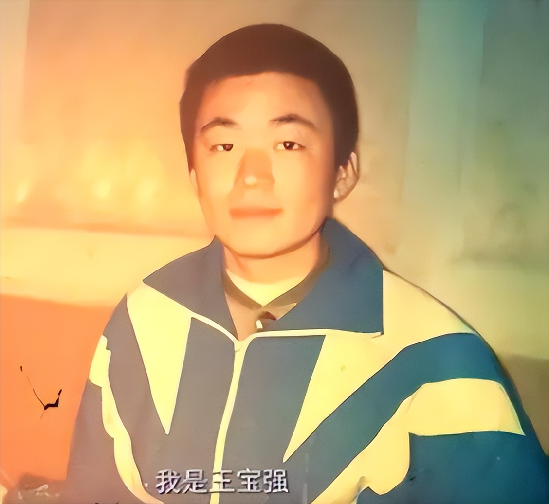 事实证明，41岁的王宝强，已经走上了另一条大路