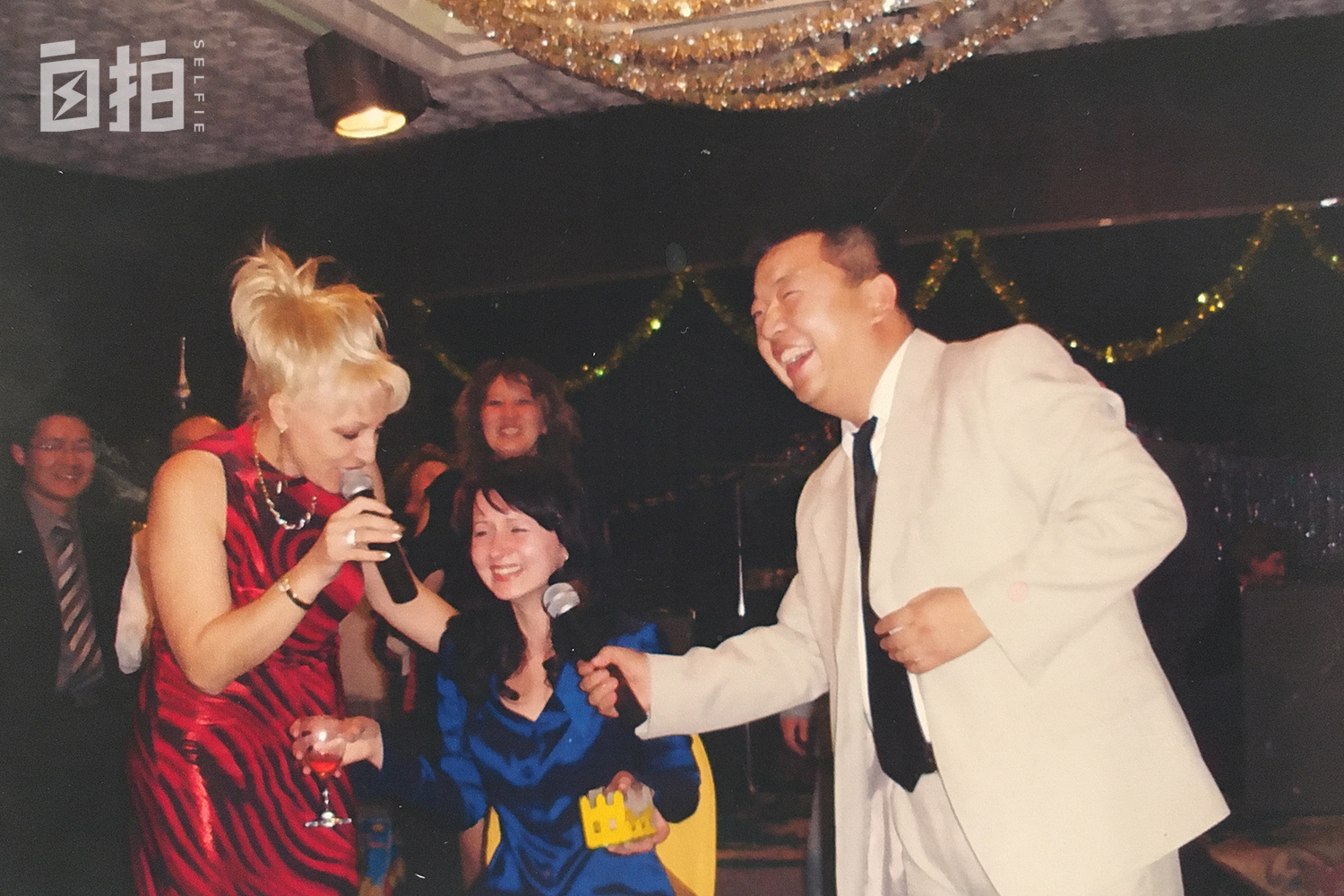 我，好奇心强，18岁去中亚闯荡，不停换工作，半辈子都在异国他乡