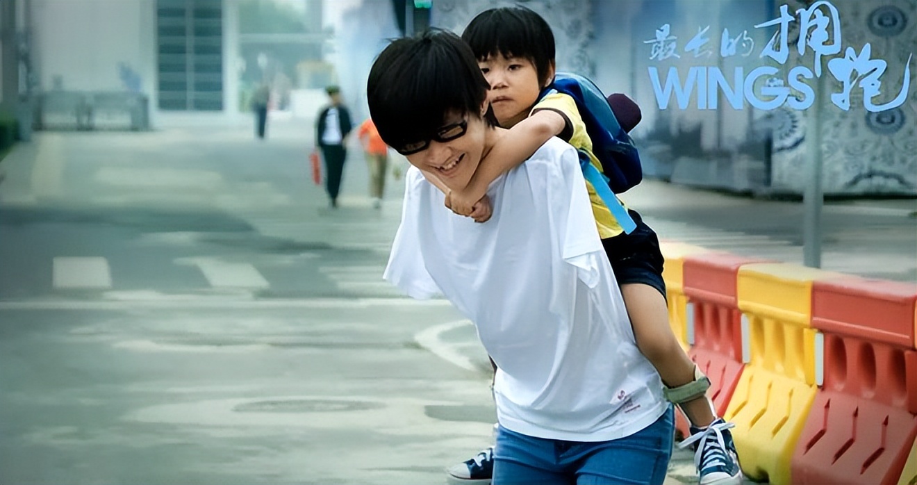 26年后，所有人听到了这位失语者的愤怒