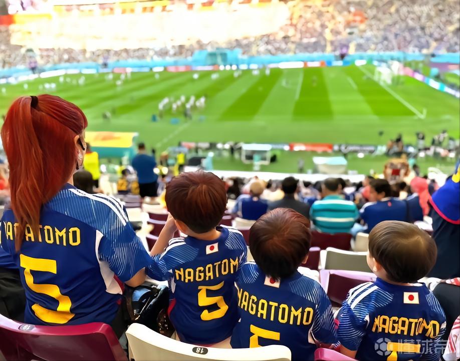 世界杯男足高颜值太太团,日本男足太太团亚洲杯