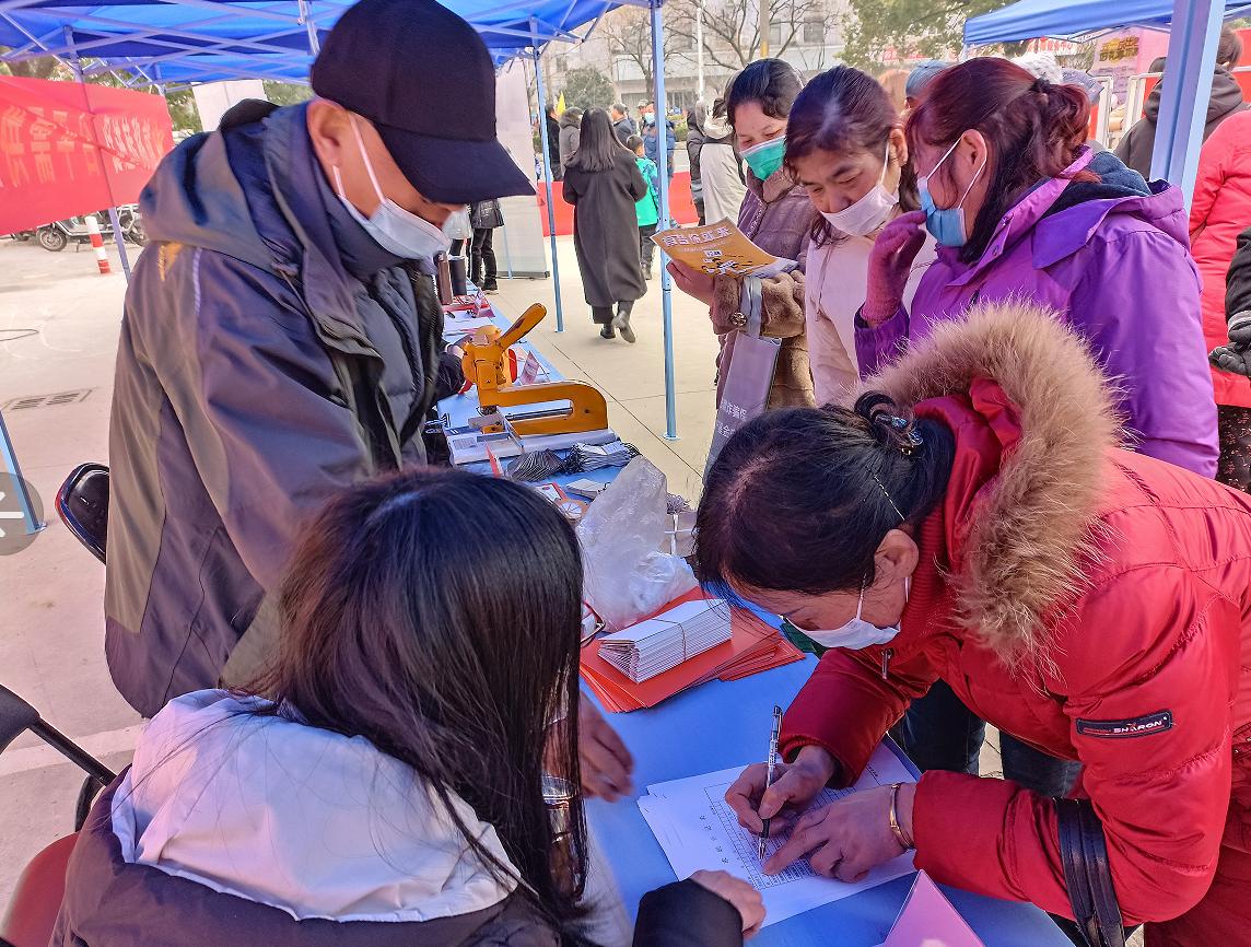 栖霞区开展“就业优先，平等共享‘2022年就业助残年活动’之首场招聘会活动”