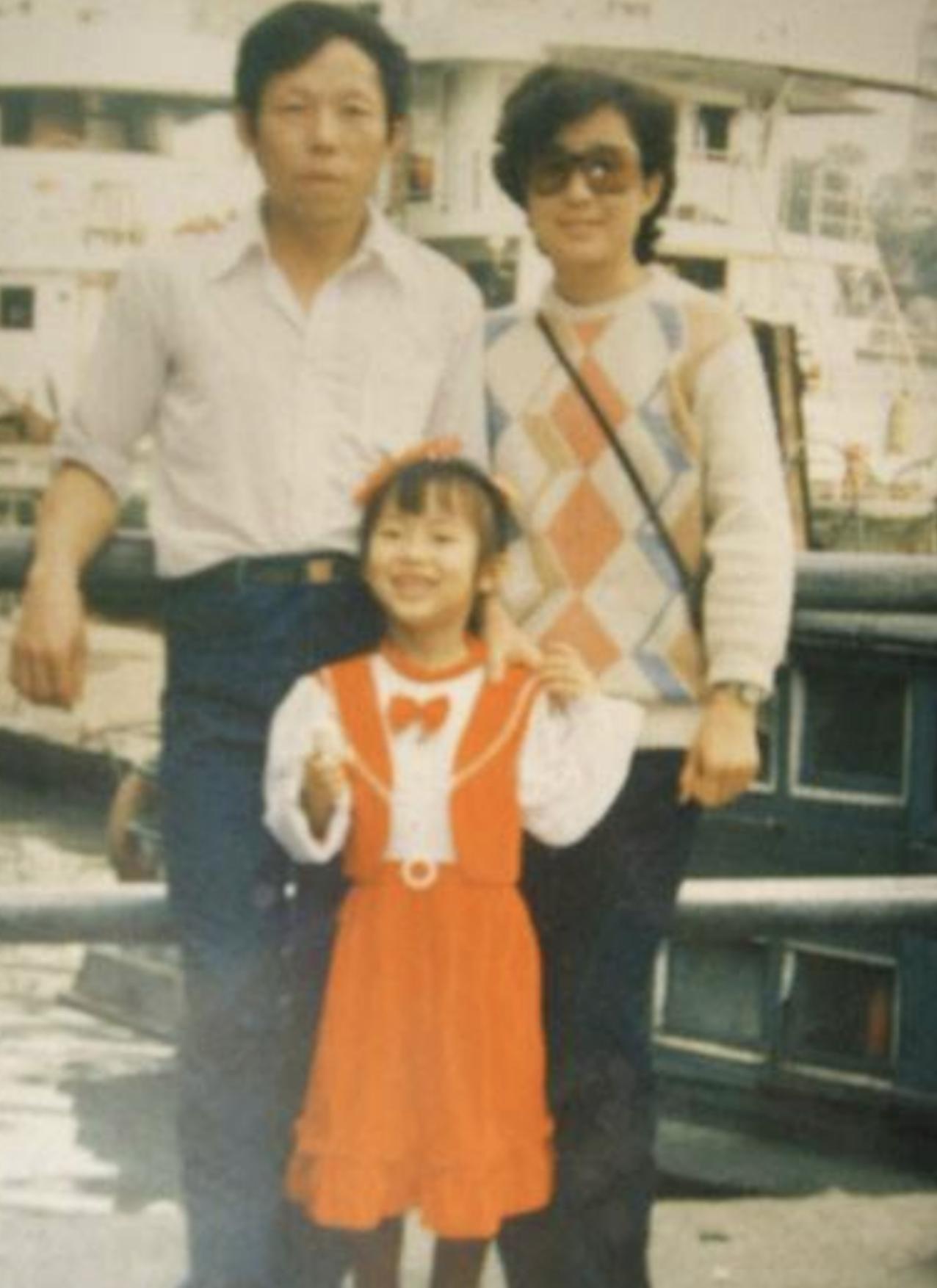 九球天后潘晓婷成长过程,九球天后潘晓婷市值