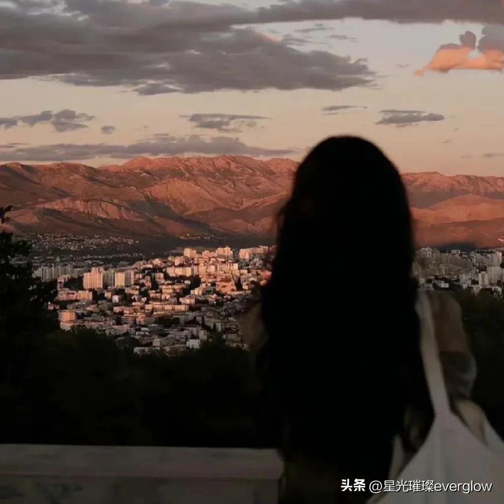 永远保持热爱永远热泪盈眶纹身,永远保持热爱永远热泪盈眶