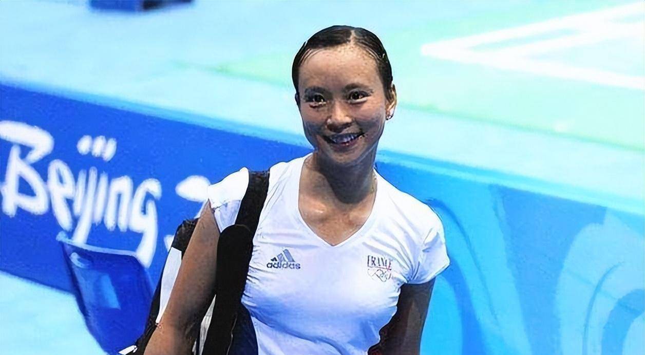 羽毛球冠军皮艳红为啥被开除,皮红艳被开除国家队