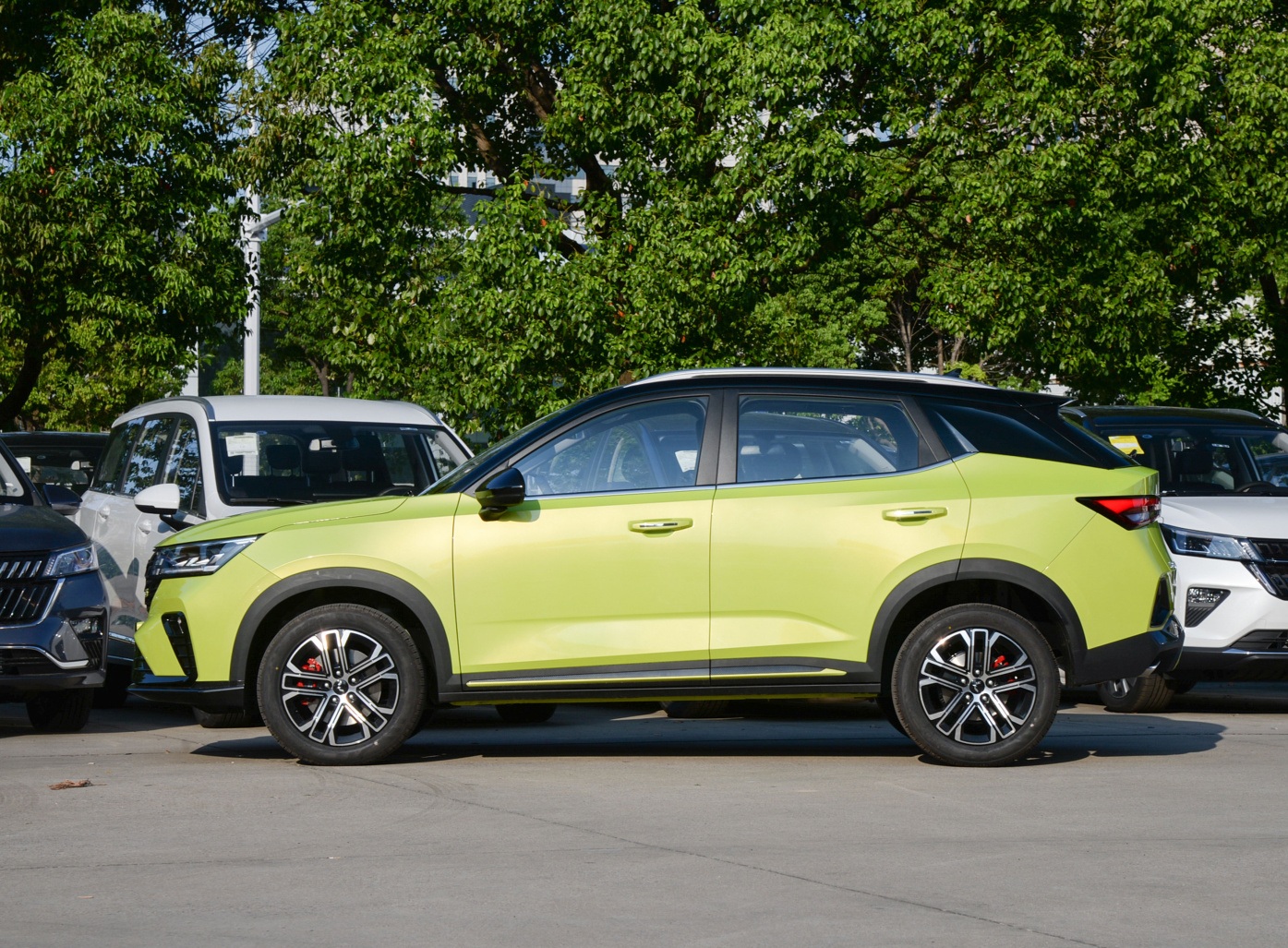 五菱星驰黑武士顶配解说,五菱星驰哪款车最值得购买