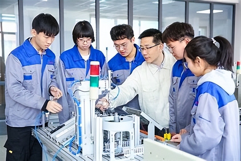 机电一体化技术在智能制造中案例,机电一体化先进制造技术发展趋势