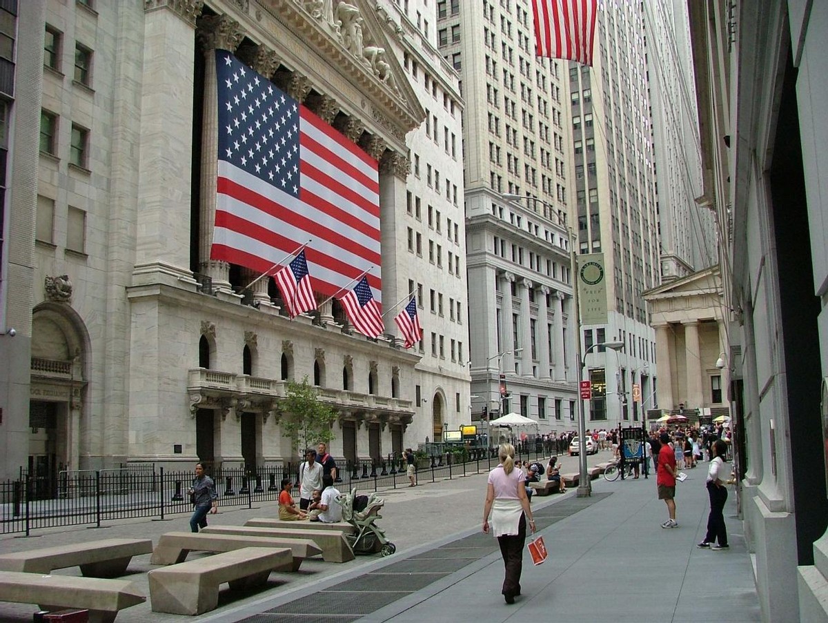 美经济增长，欧洲买单！法德被吸血很受伤，美代表急赴欧安抚