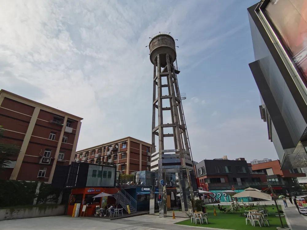 300平低成本厂房改造网红店,3000平方厂房改造网红店