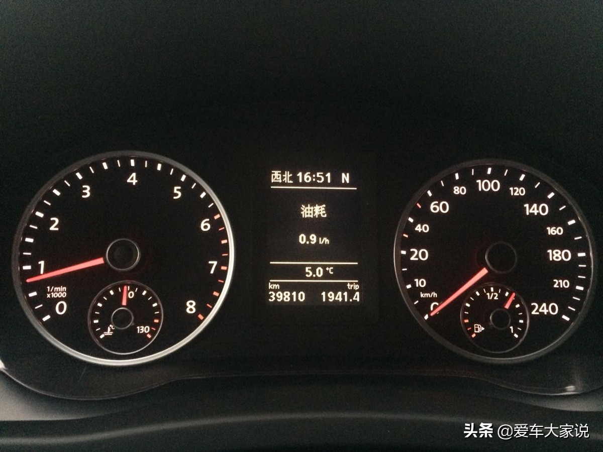 怠速发动机转速时高时低怎么回事,发动机怠速机油压力低怎么解决